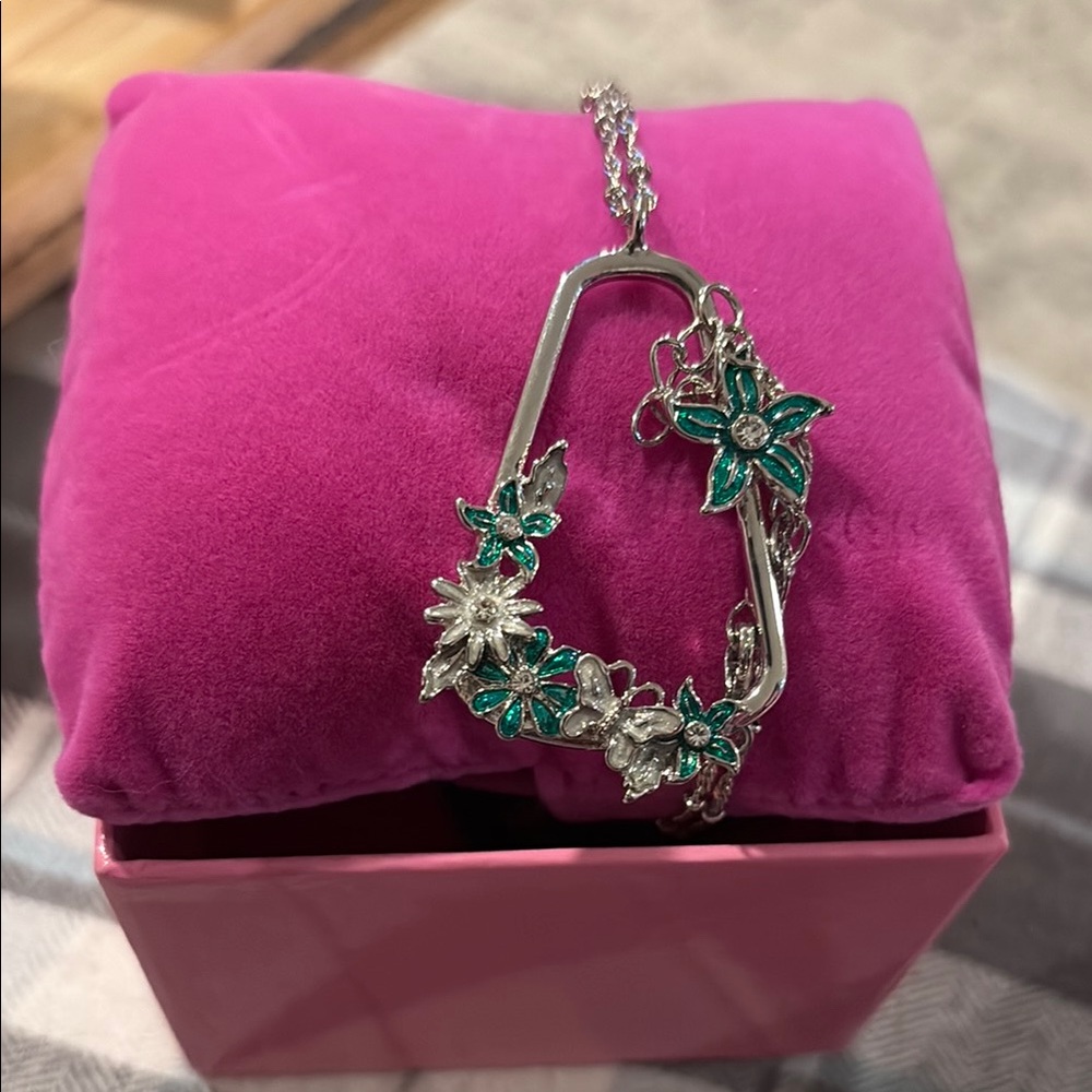 Floral Silver and Green Bracelet